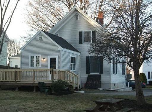 3rd image of 6 Franklin Street Ct