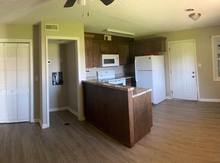 514 Hopkinsville St #3, Russellville, KY 42276