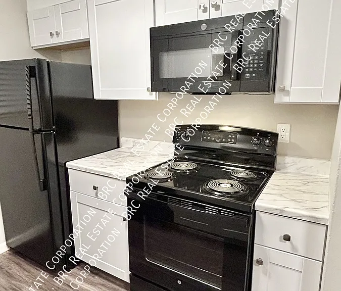 5904 S Datura St #10 — Photo 5