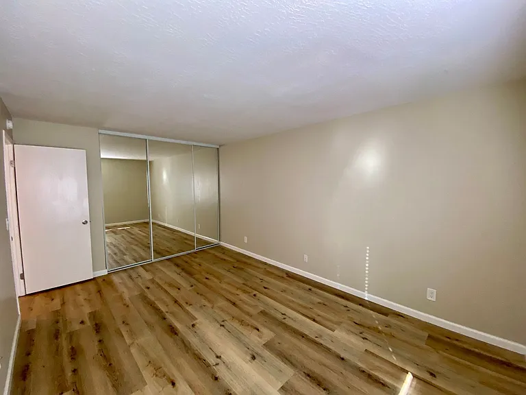 1566 Sunnyvale Ave #8 — Photo 10