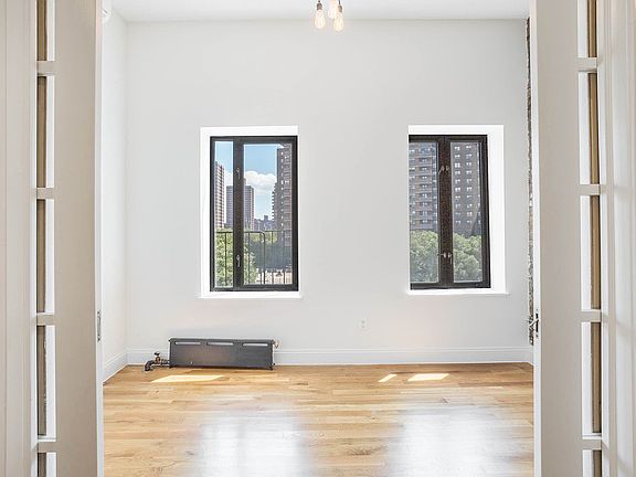 5th image of 43 Essex St #9