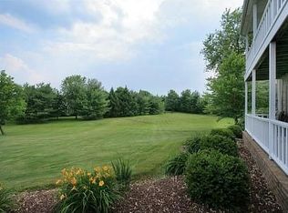 8 Hastings Ln, Flemington, NJ 08822