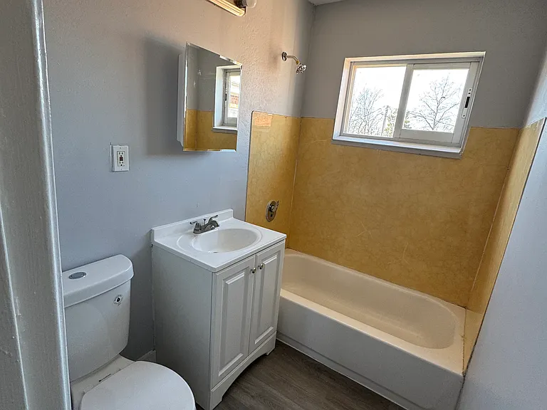 14520 Milverton Rd #104 — Photo 11