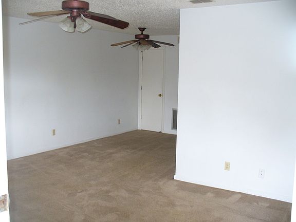 2nd image of 6062 22nd Ave N APT 6