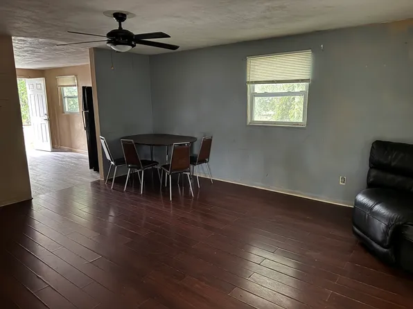349 N Caroline St #B, Daytona Beach, FL 32114