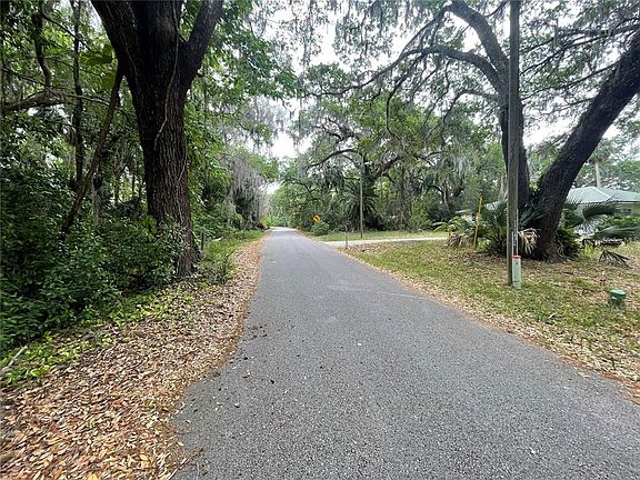 5th image of 242 Fraser Rd #26