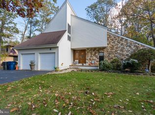 6 Cedar Hill Ct, Voorhees, NJ 08043