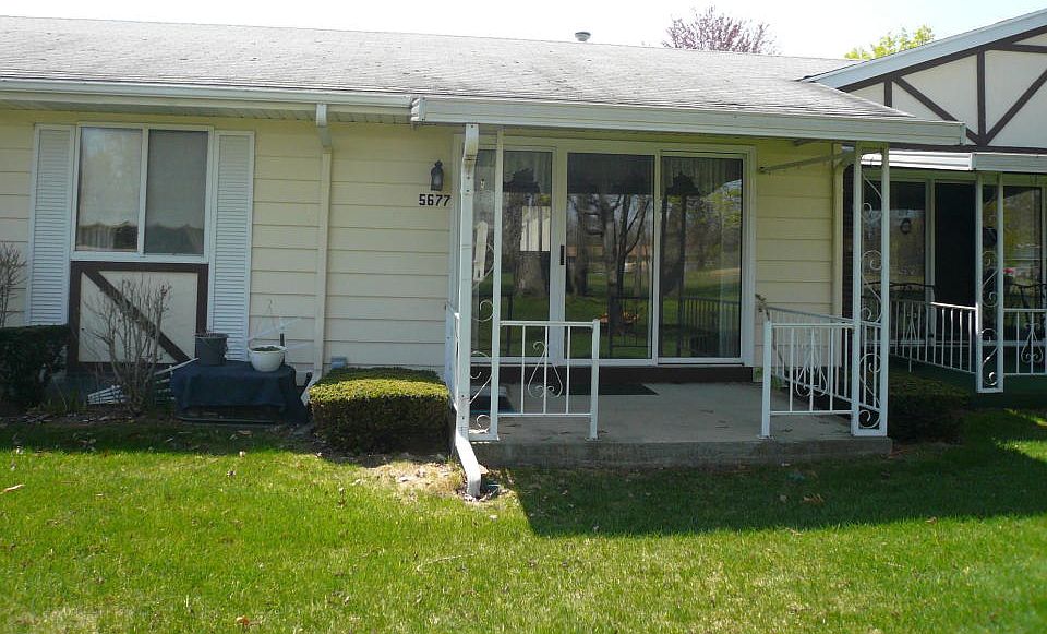 1st image of 5677 Leisure South Dr SE