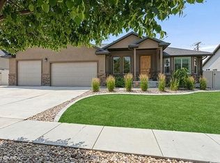 881 W 2225 S, Woods Cross, UT 84087