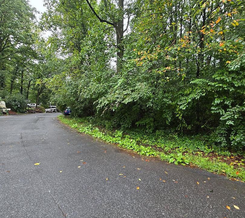1st image of 0 Poplar Dr