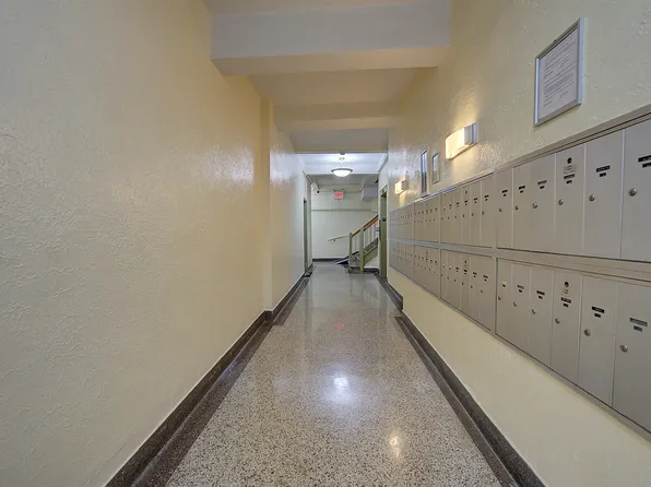 67-35 Yellowstone Boulevard image 4 of 27