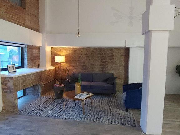 2nd image of 310 Hoyt St #109