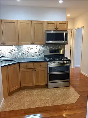 Rented by Avenue Sotheby's International Realty | media 1