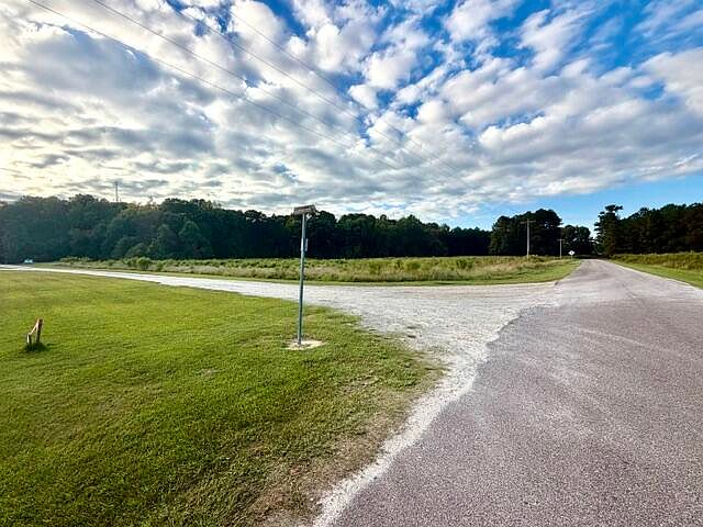 1st image of Misty Glen Rd