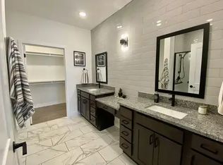 615 N Nettleton Ave, Springfield, MO 65802