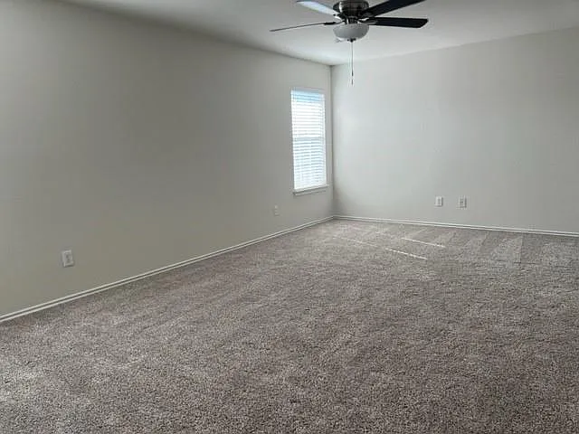2480 Green Meadows Ln — Photo 8