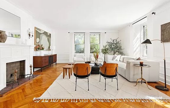 4th image of 35 Prospect Park W #Maisonette