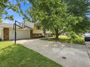 1311 14th St, Orion, IL 61273