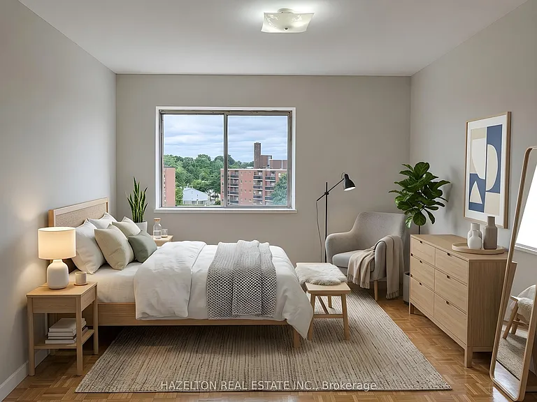 1665 Bloor St E #707 — Photo 5
