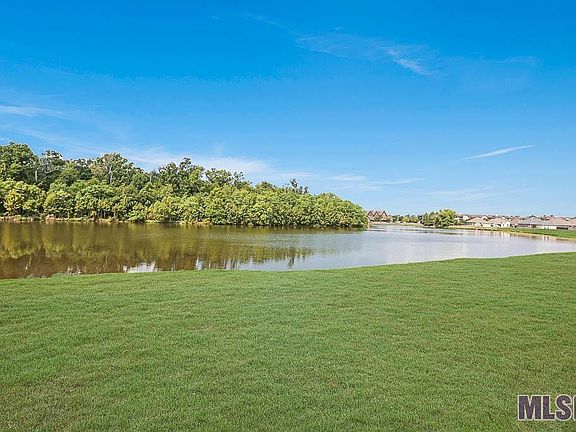 2nd image of 6242 Lake Edge Dr