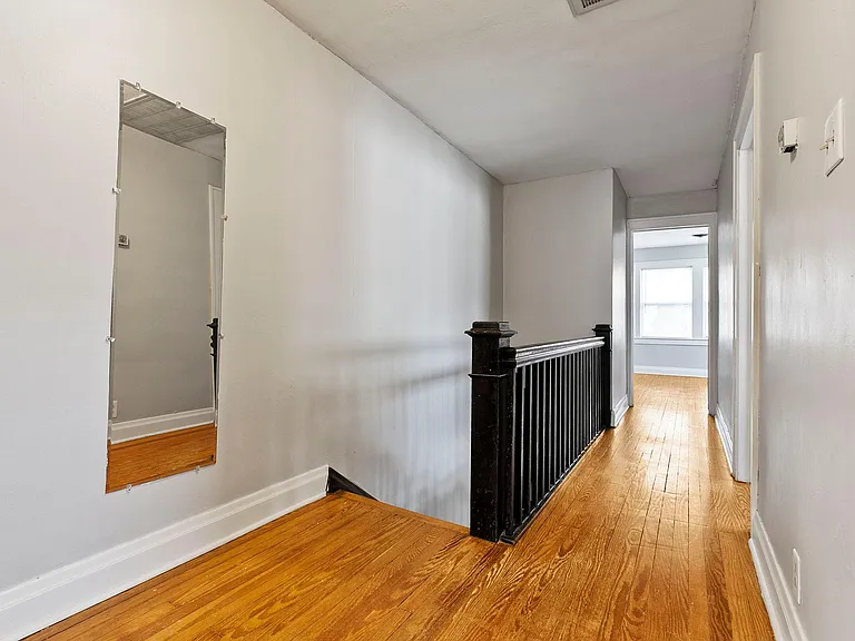 5607 Broadway St — Photo 17