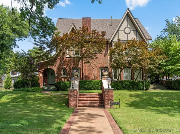 2261 S Terwilleger Blvd E, Tulsa, OK 74114