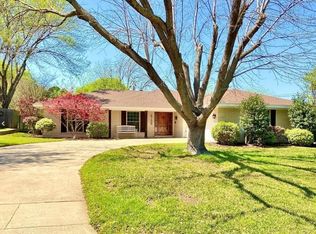 6758 Wilton Dr, Fort Worth, TX 76133