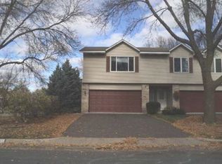 2261 Shryer Ave E, North Saint Paul, MN 55109