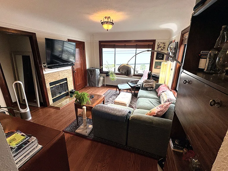 2348 Alki Ave SW #302 — Photo 3