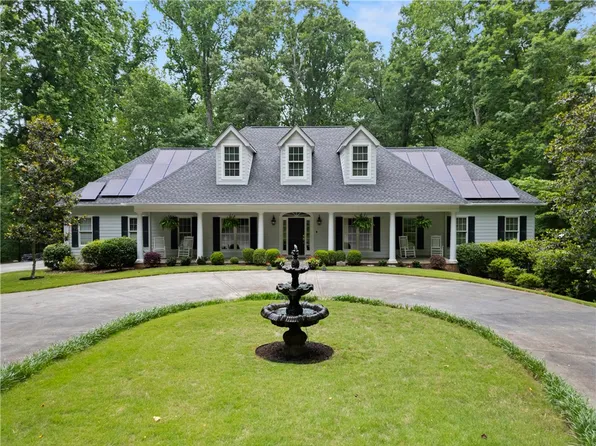 119 Oak Crest Cir, Seneca, SC 29672