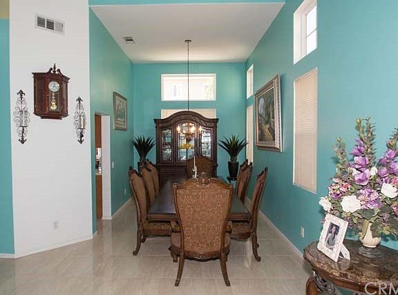 5th image of 29707 Castlewood Dr