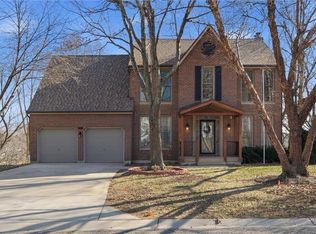 7633 Acuff Ln, Lenexa, KS 66216