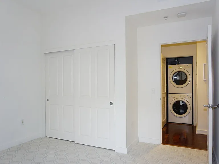 25 S 3rd St #205 — Photo 11