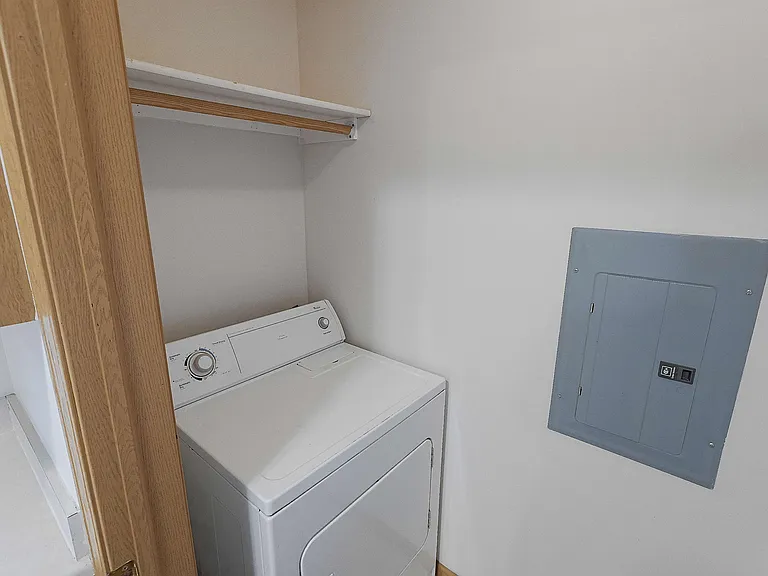 Park Ridge Apartments — Photo 68