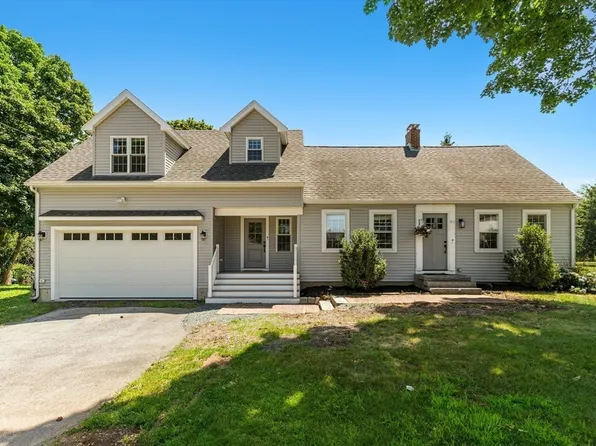 67 Maple St, Wenham, MA 01984