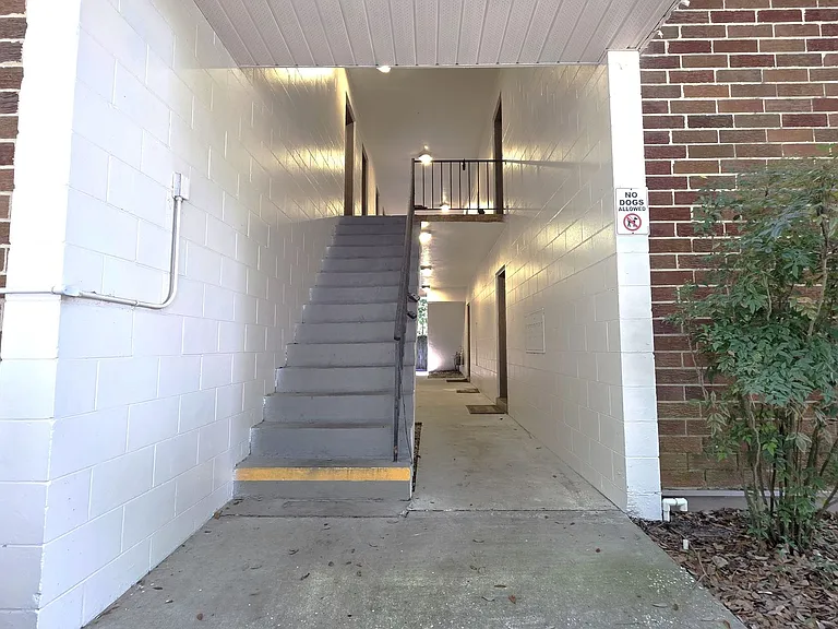 1700 SW 16th Ct #B24 — Photo 16