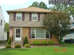 2416 Bromley Rd, University Heights, OH 44118