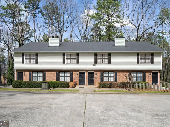 3103 Destin Cir, Snellville, GA 30078