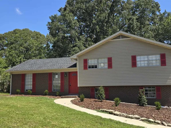 601 Overhill Ln, Pelham, AL 35124