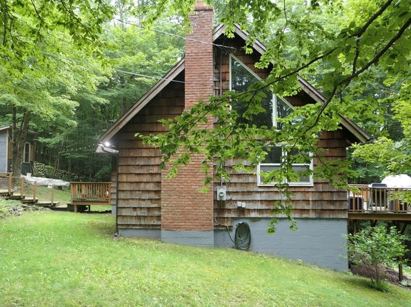 318 John B Hewitt Rd
