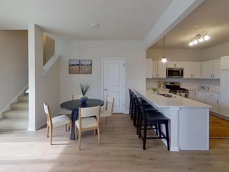 Kitchen Dining room