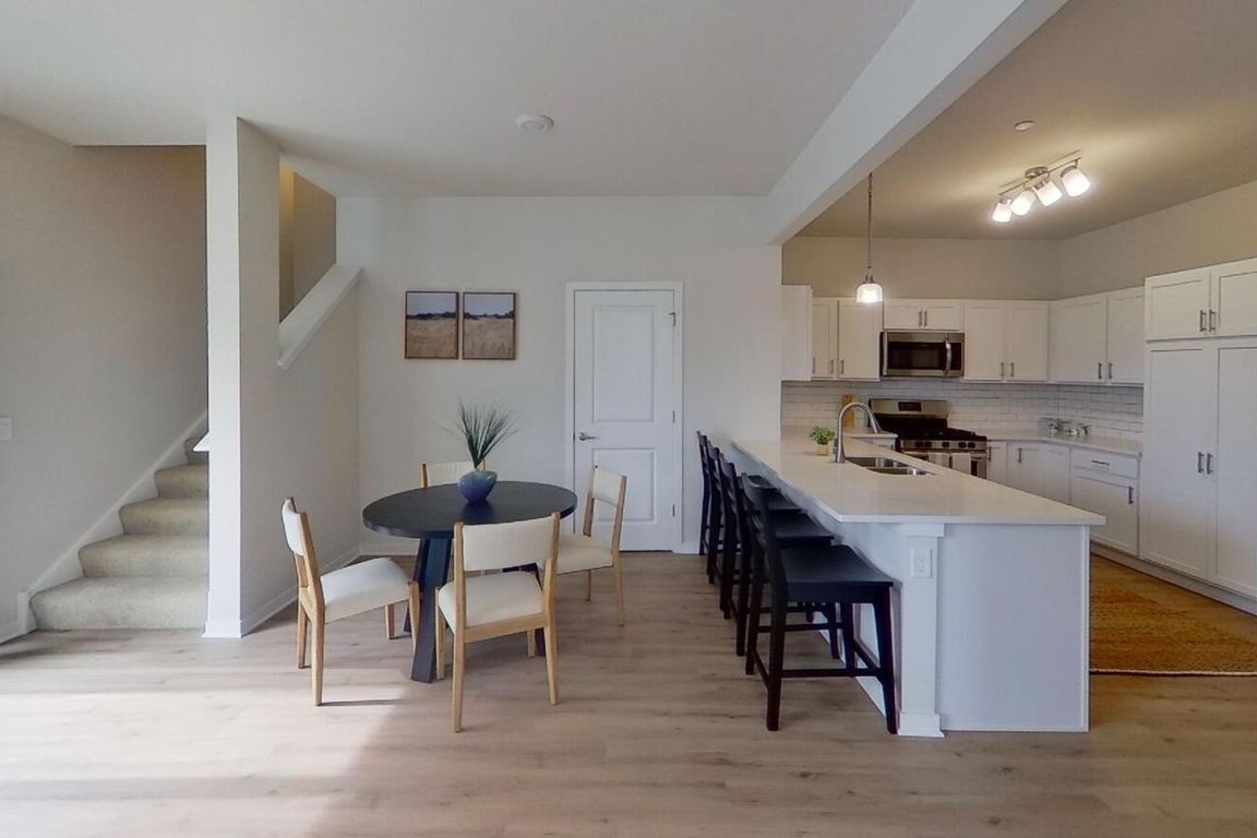 Kitchen Dining room