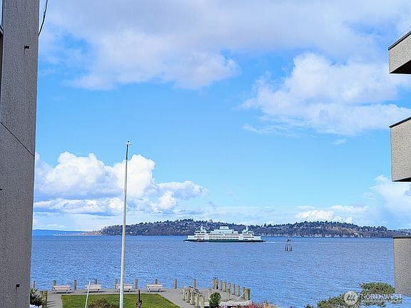 2nd image of 1156 Alki Avenue SW #201