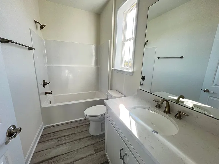 2800 Cook Cir #A — Photo 19