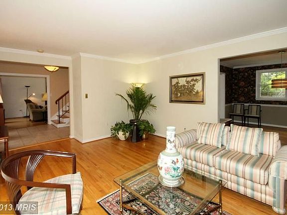 4th image of 4132 Lenox Dr