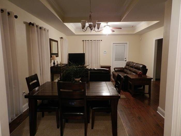 Living Room/Dining Room