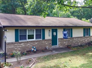 1190 Red Hill Rd, Dauphin, PA 17018