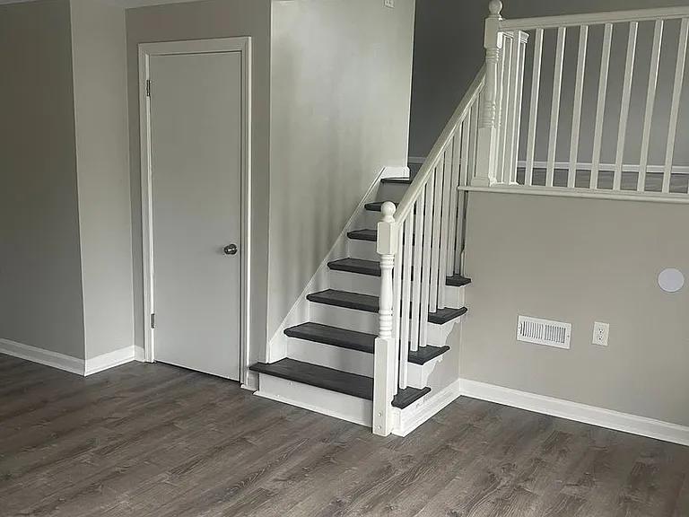 4803 Paulson Dr — Photo 5