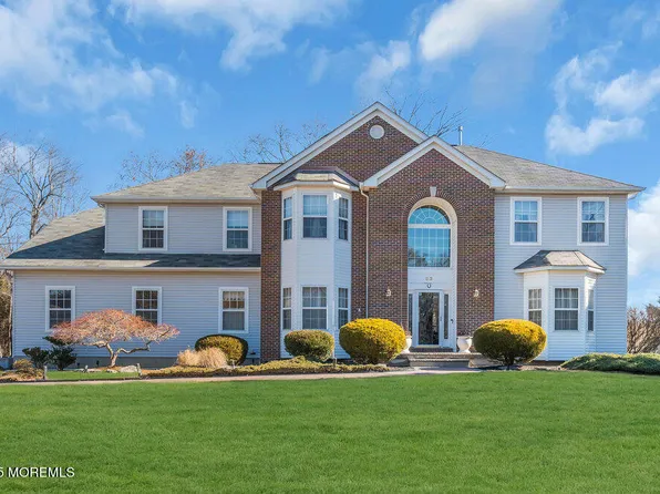 33 Bridgewater Court, Jackson, NJ 08527