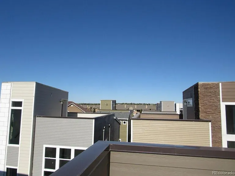 15801 E Broncos Pl — Photo 3